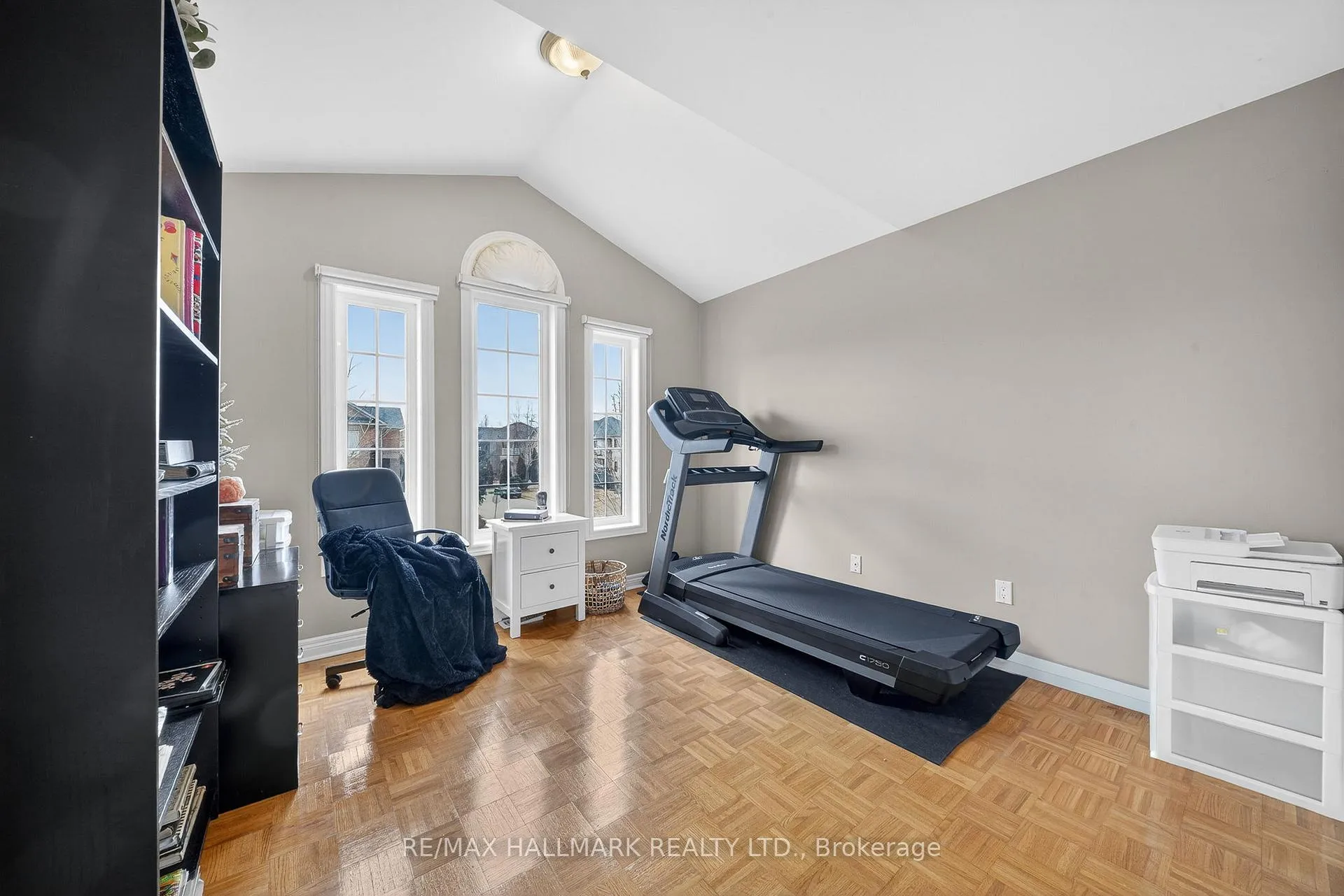 Photo 37 of 215 Vellore Woods Boulevard, Vaughan, Vellore Village — HOMEH