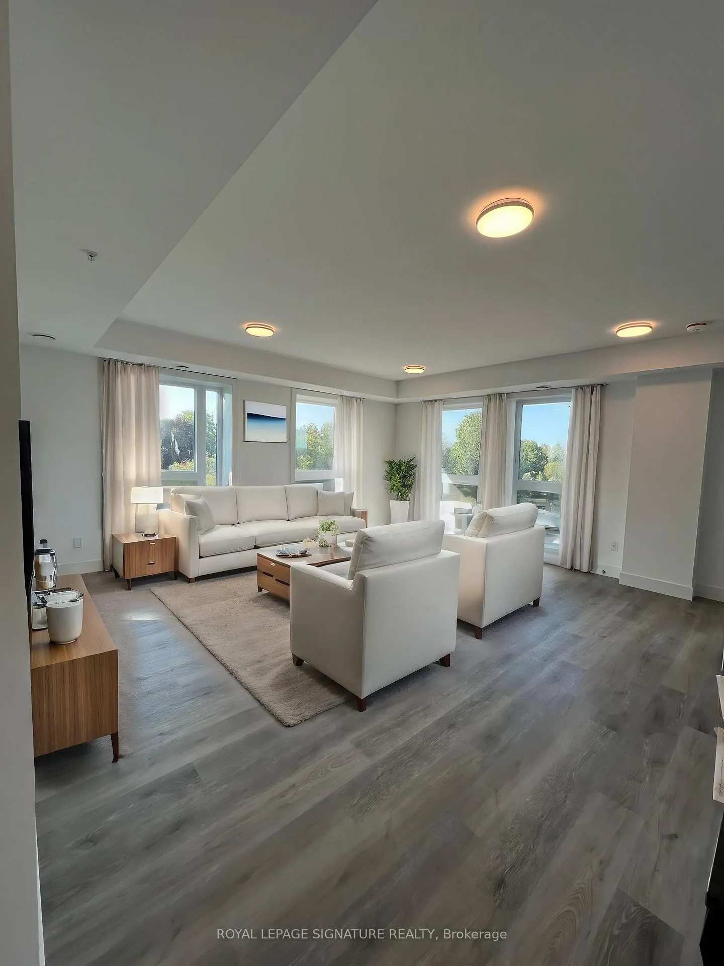 Photo 3 of Unit 301, 26 Lowes Road W, Guelph, Clairfields/Hanlon Business Park — HOMEH