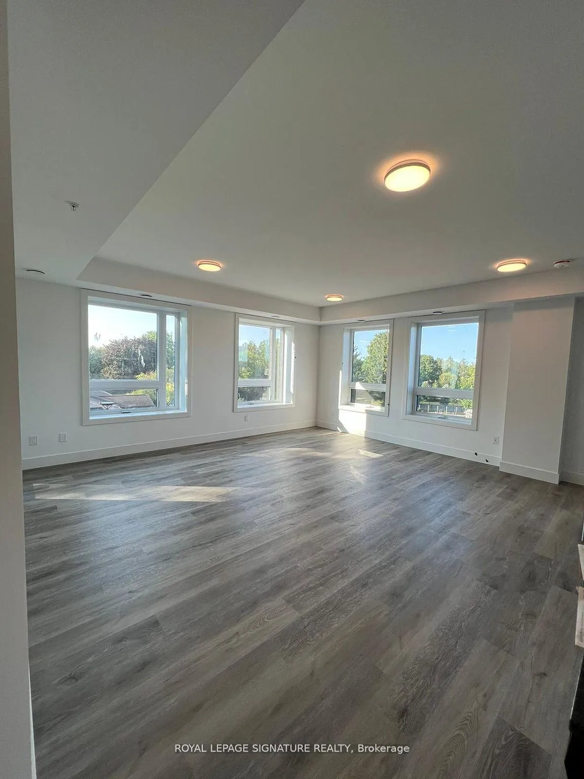 Photo 4 of Unit 301, 26 Lowes Road W, Guelph, Clairfields/Hanlon Business Park — HOMEH