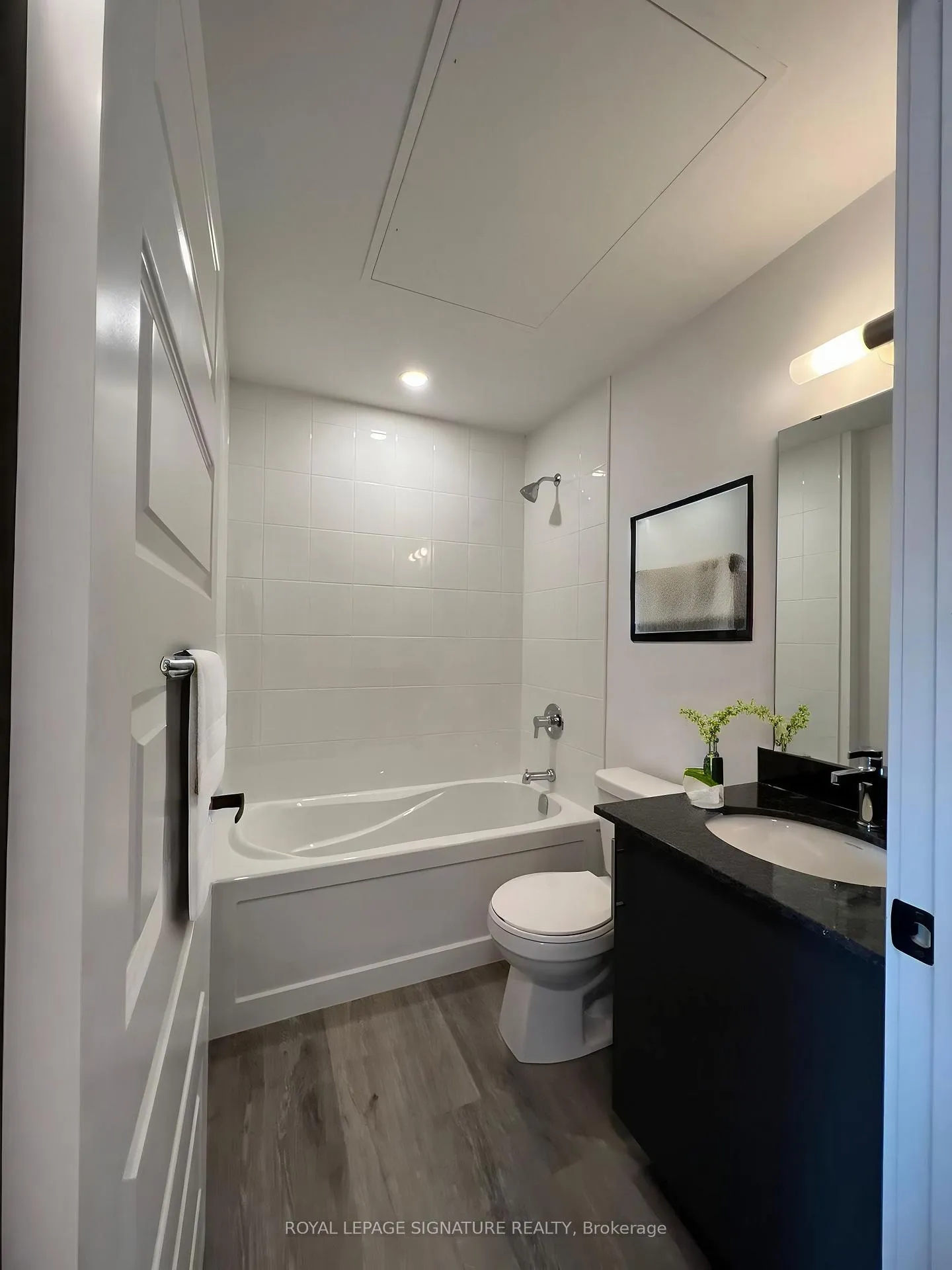 Photo 16 of Unit 301, 26 Lowes Road W, Guelph, Clairfields/Hanlon Business Park — HOMEH