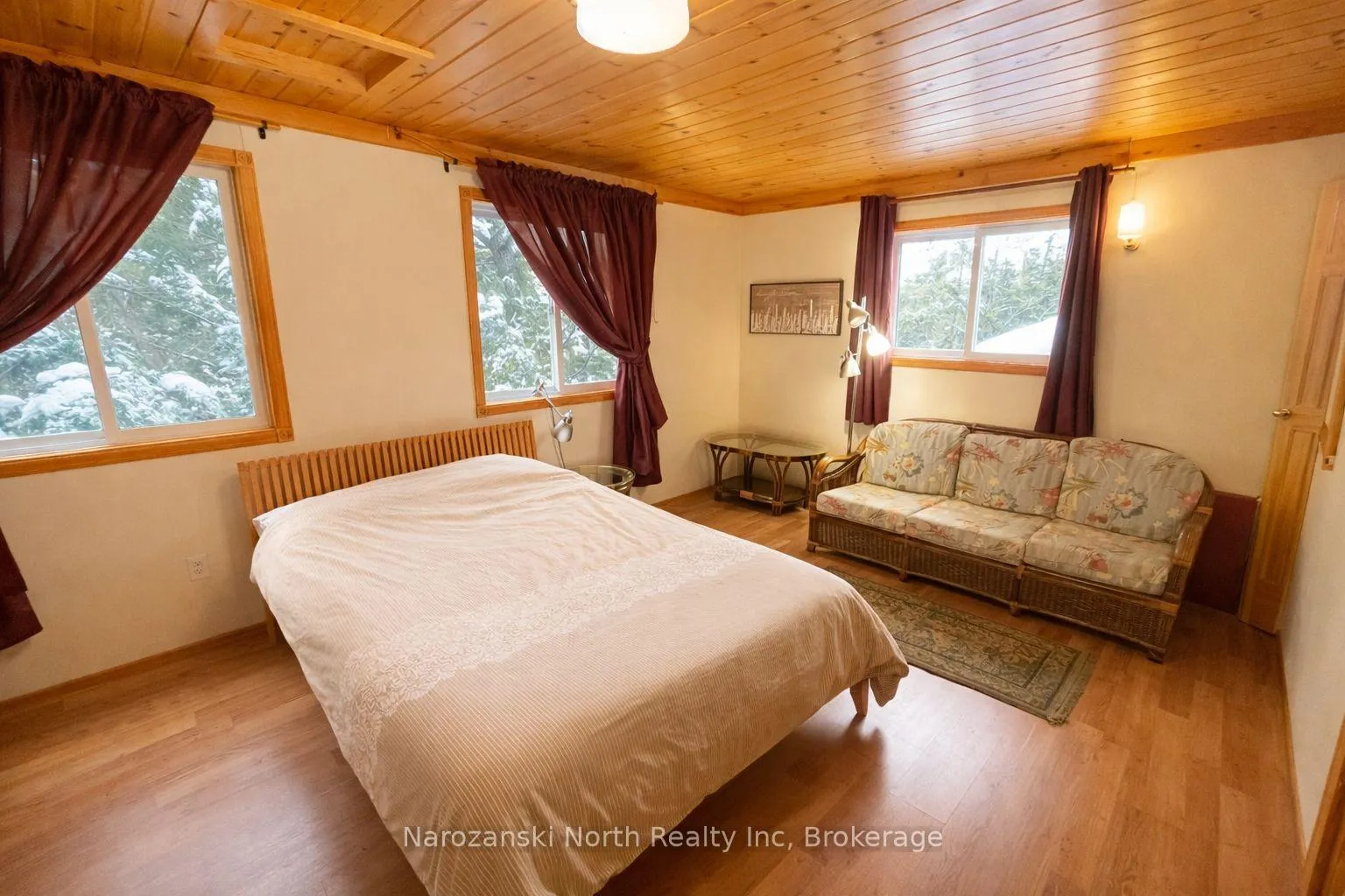 Photo 25 of 848 C Carlyle Lake Road, Killarney — HOMEH