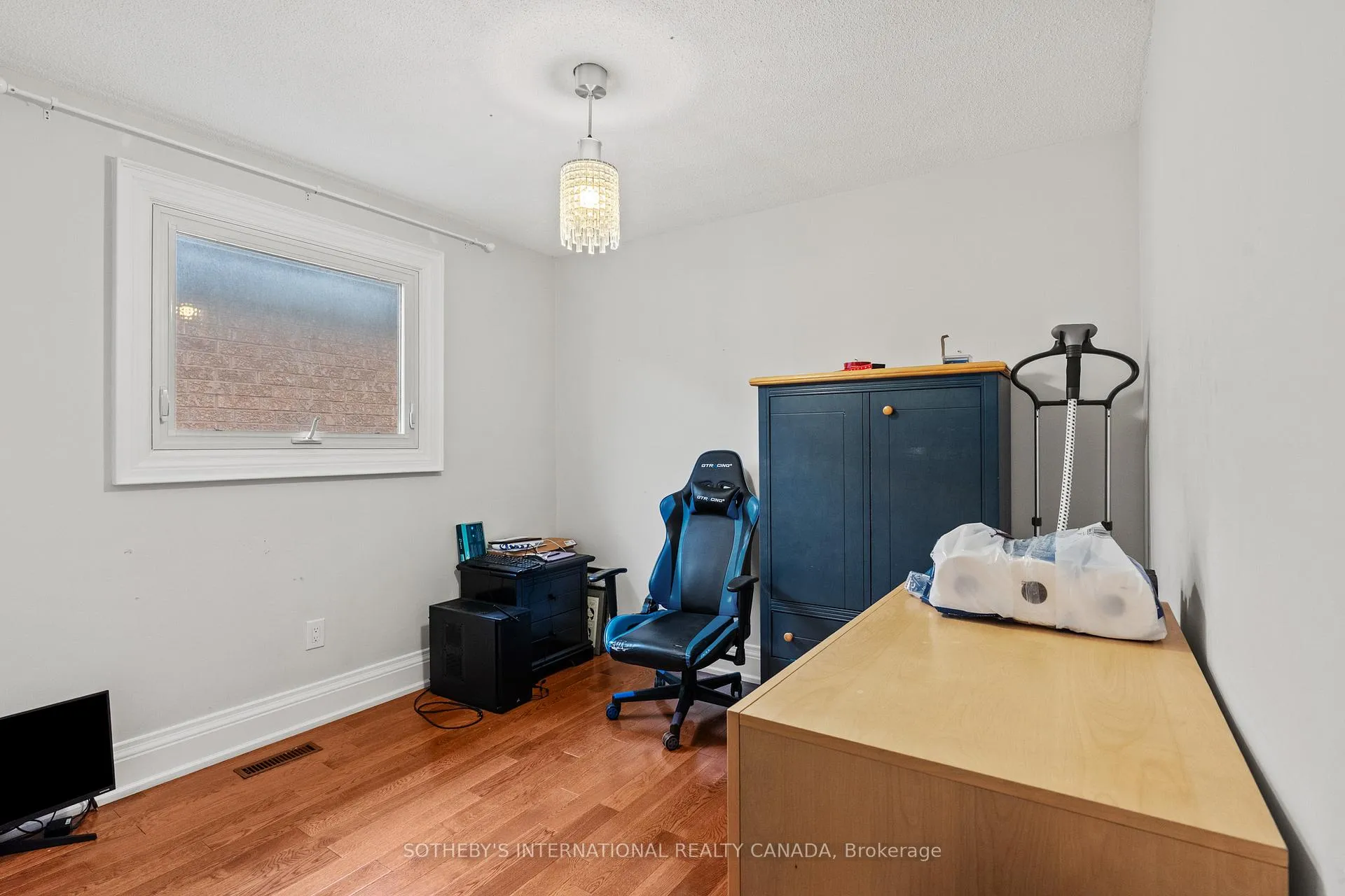 Photo 34 of 388 Brownridge Drive, Vaughan, Brownridge — HOMEH
