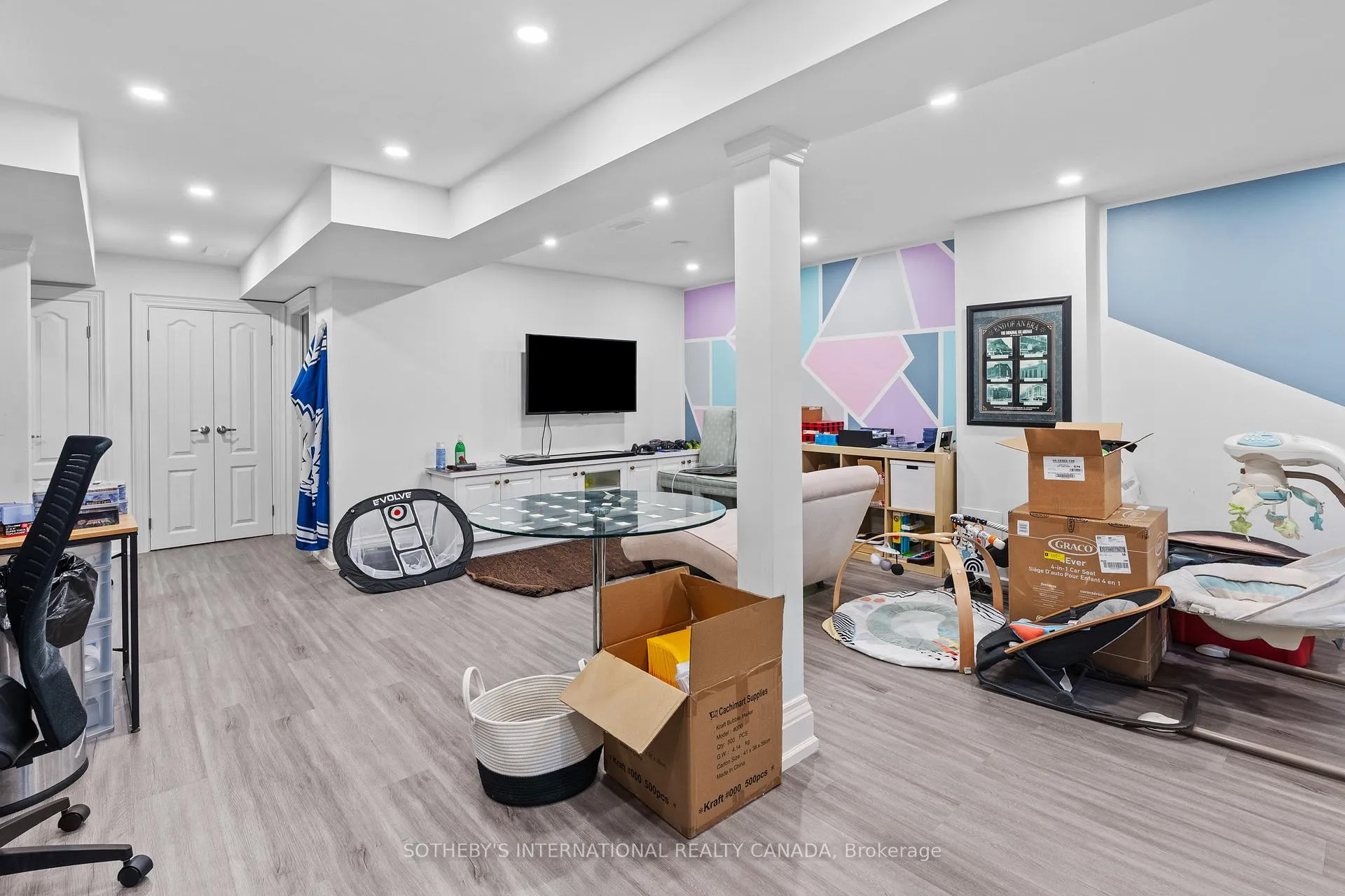 Photo 39 of 388 Brownridge Drive, Vaughan, Brownridge — HOMEH