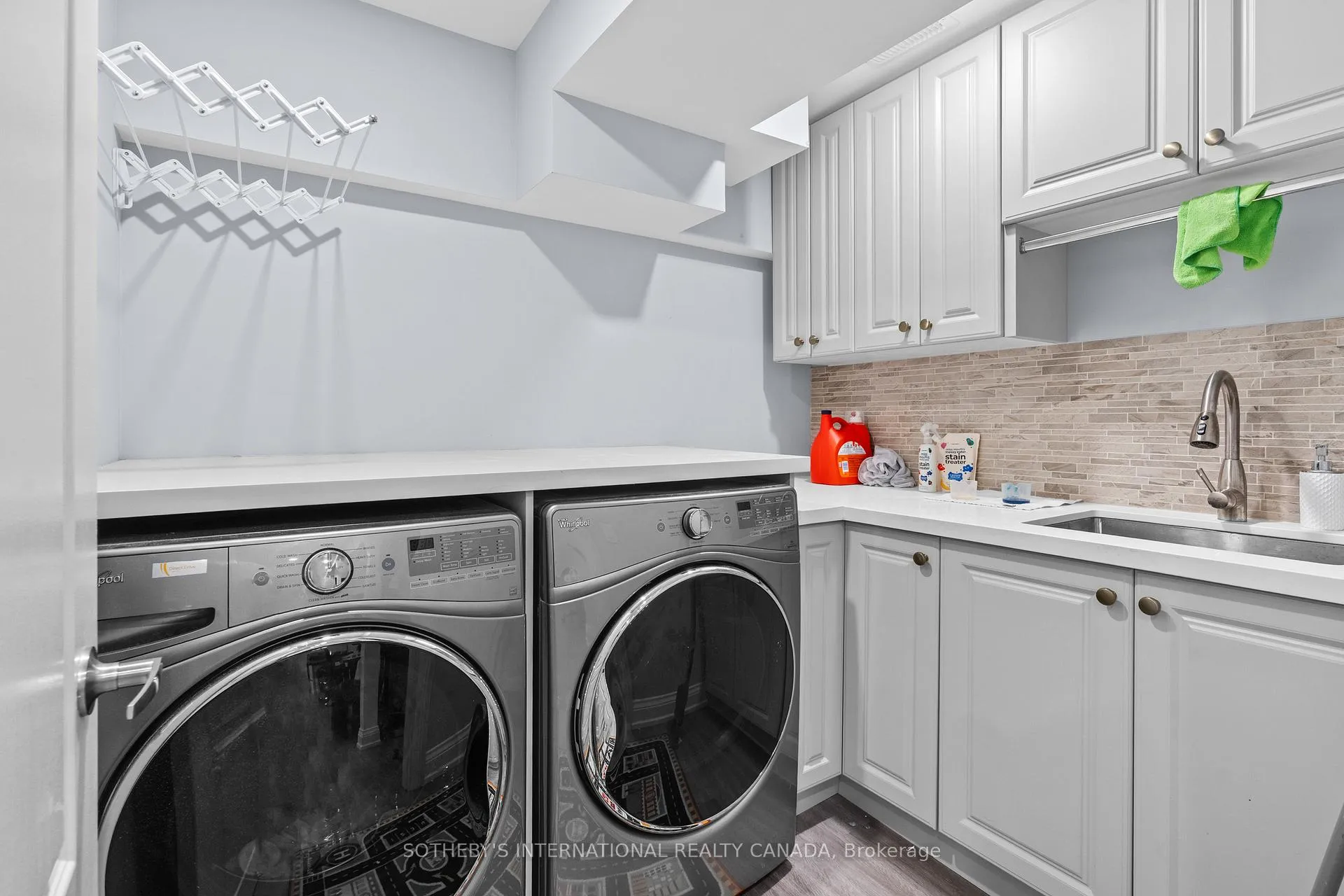 Photo 40 of 388 Brownridge Drive, Vaughan, Brownridge — HOMEH
