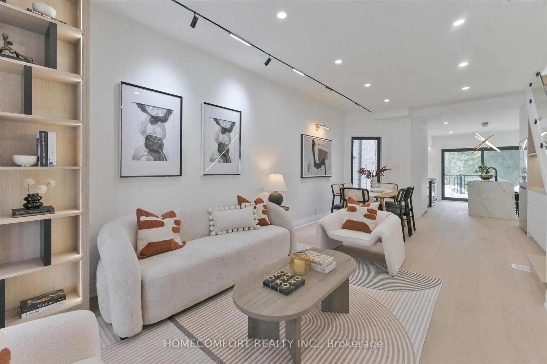 Photo 1 of 192 Waverley Road, Toronto, The Beaches — HOMEH