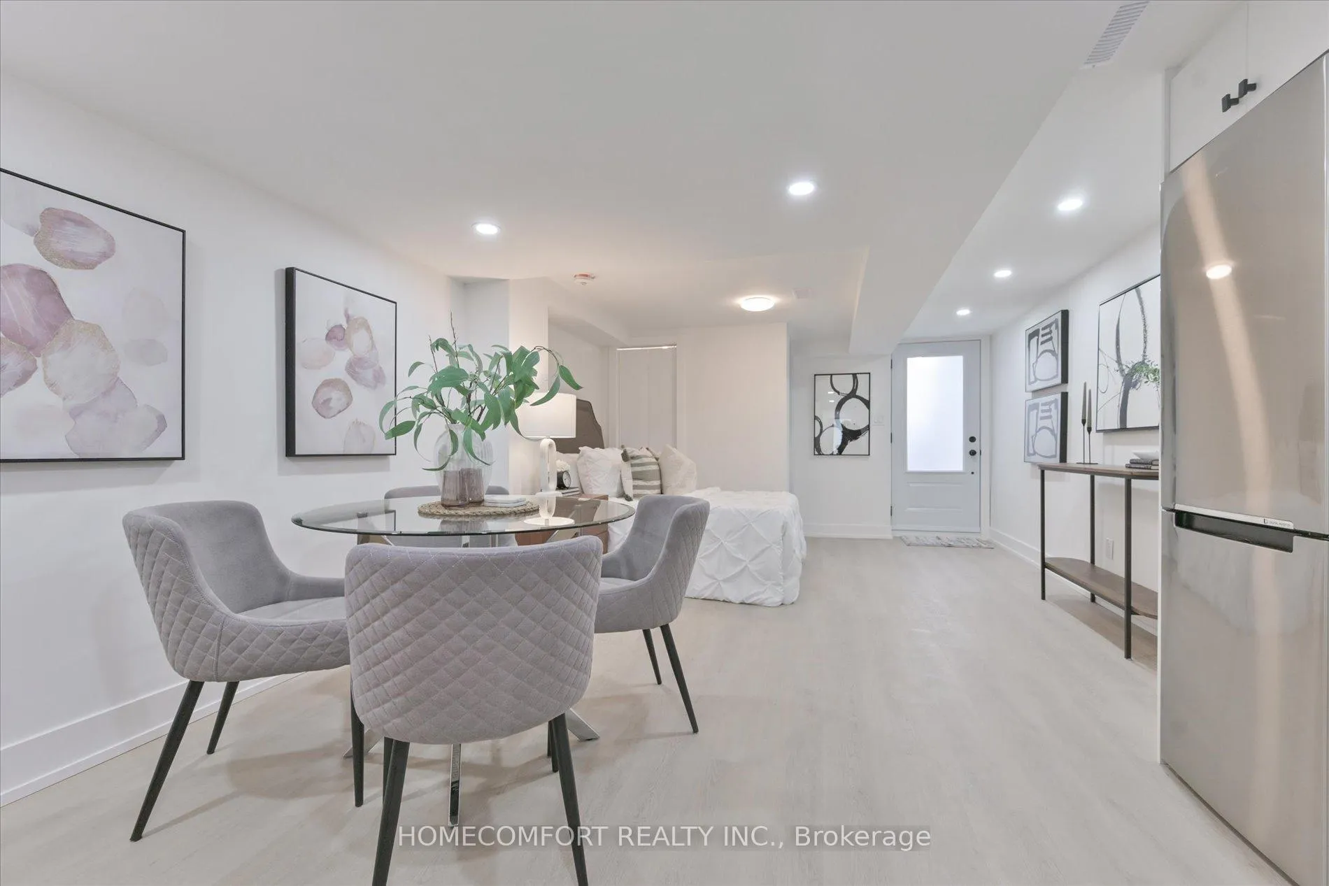 Photo 32 of 192 Waverley Road, Toronto, The Beaches — HOMEH