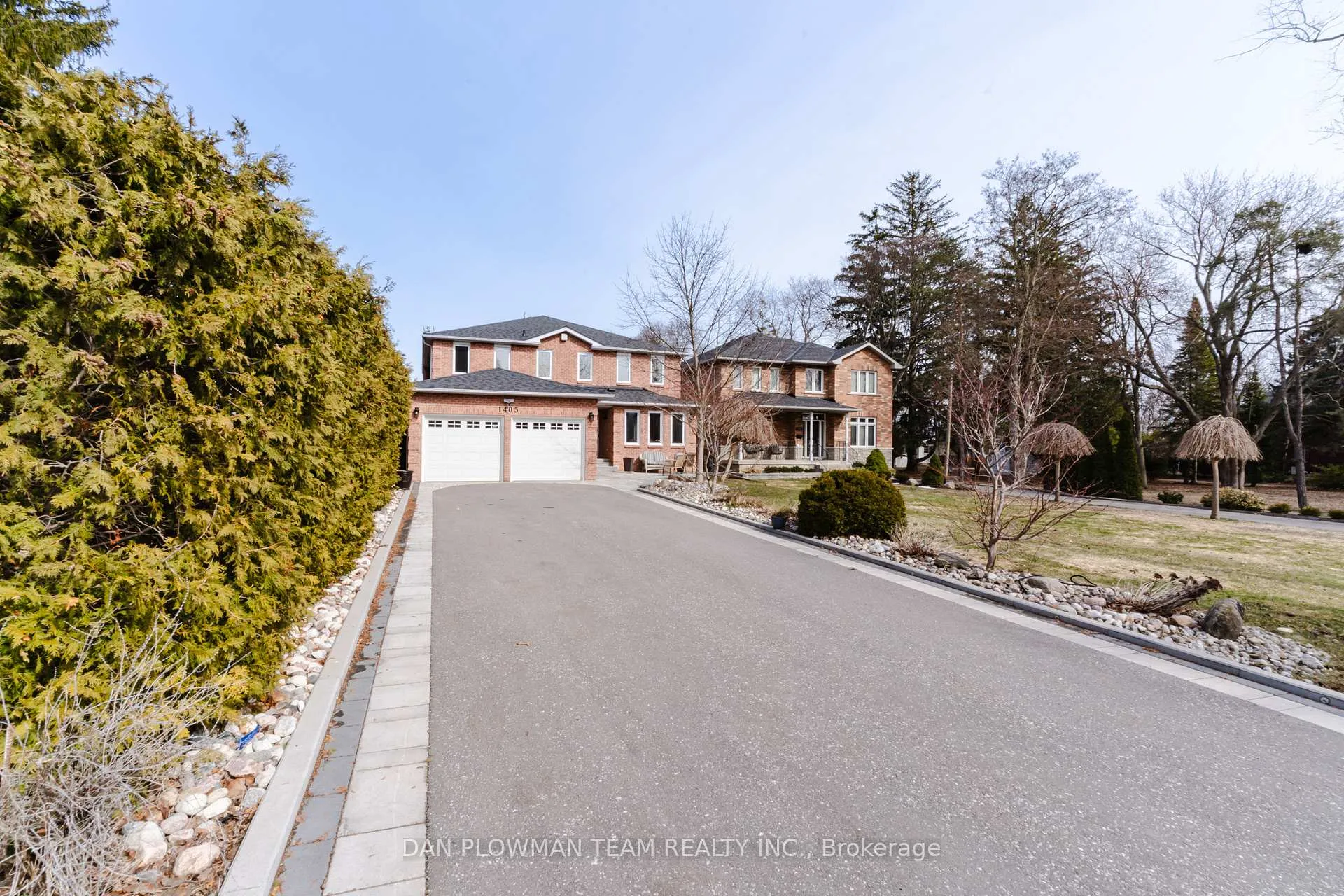 Photo 3 of 1405 Rougemount Drive, Pickering, Rougemount — HOMEH