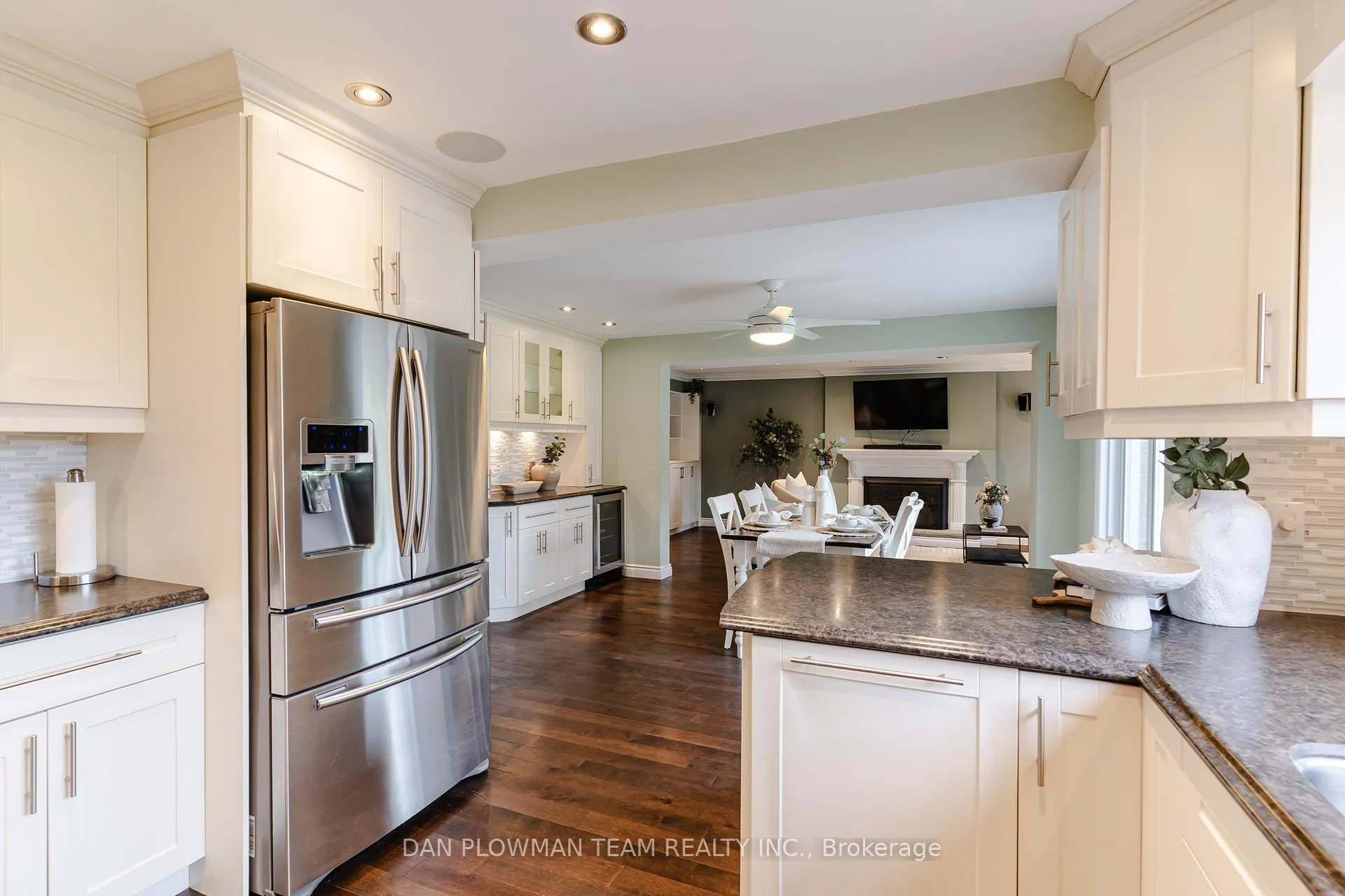 Photo 13 of 1405 Rougemount Drive, Pickering, Rougemount — HOMEH