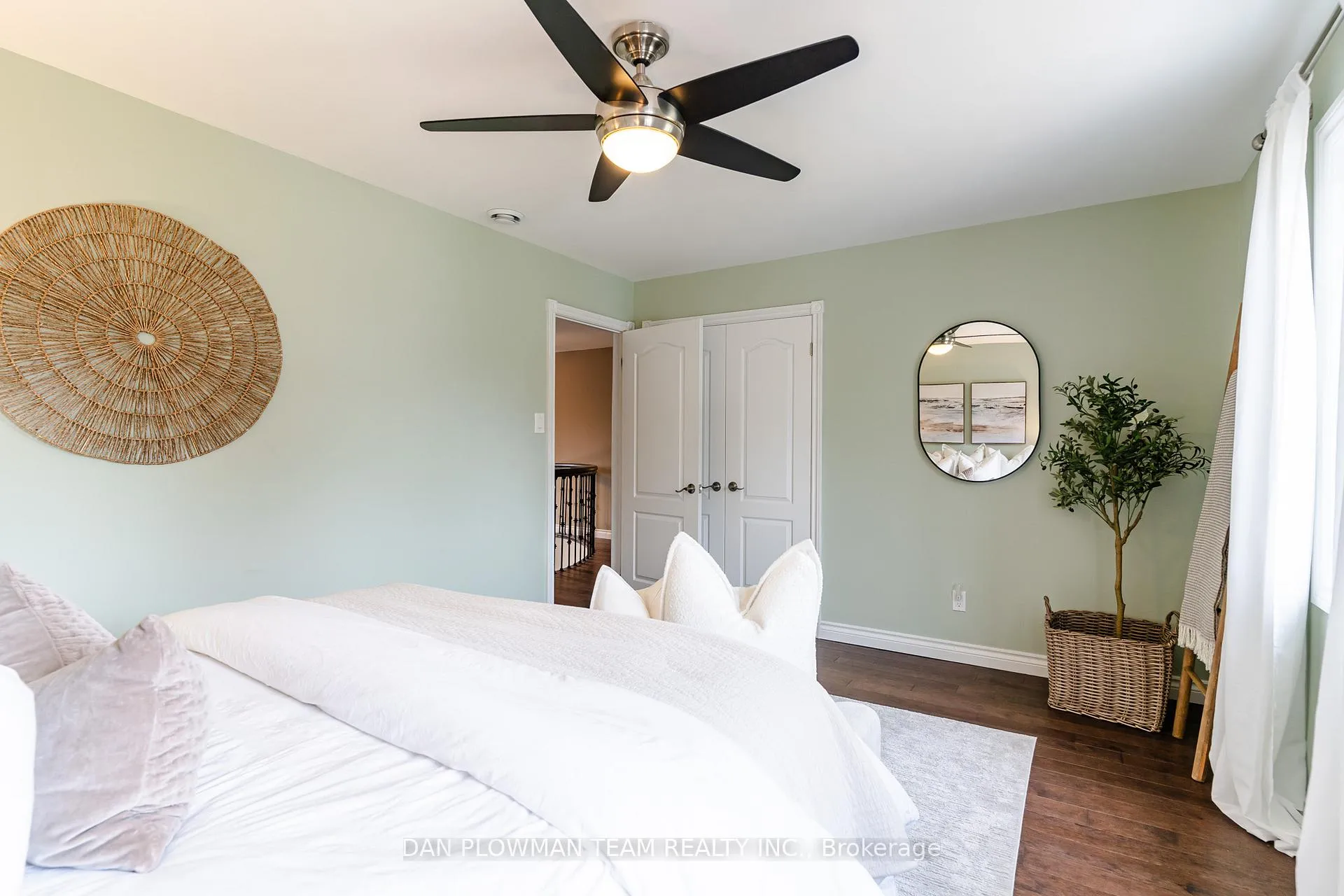 Photo 29 of 1405 Rougemount Drive, Pickering, Rougemount — HOMEH