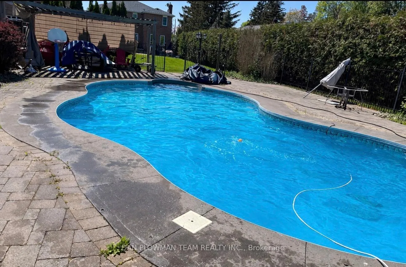 Photo 47 of 1405 Rougemount Drive, Pickering, Rougemount — HOMEH