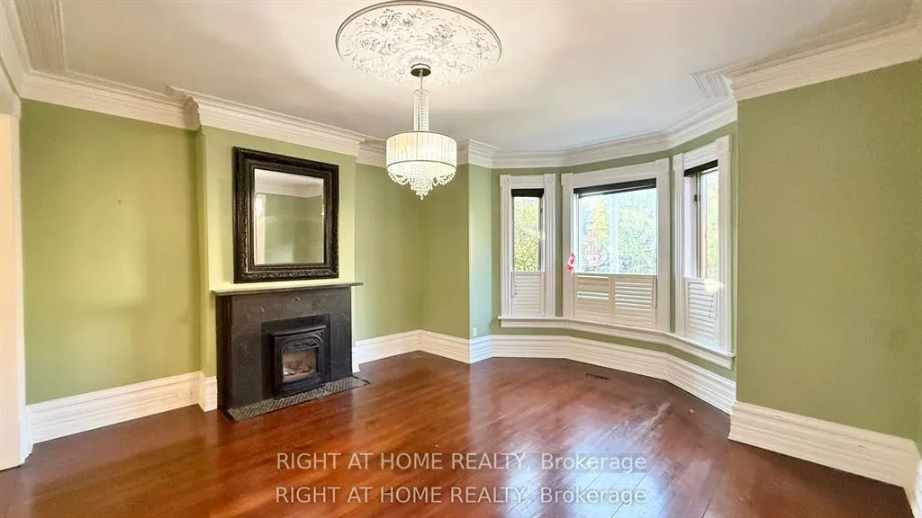 Photo 3 of 372 Lewis Street, Ottawa, Ottawa Centre — HOMEH