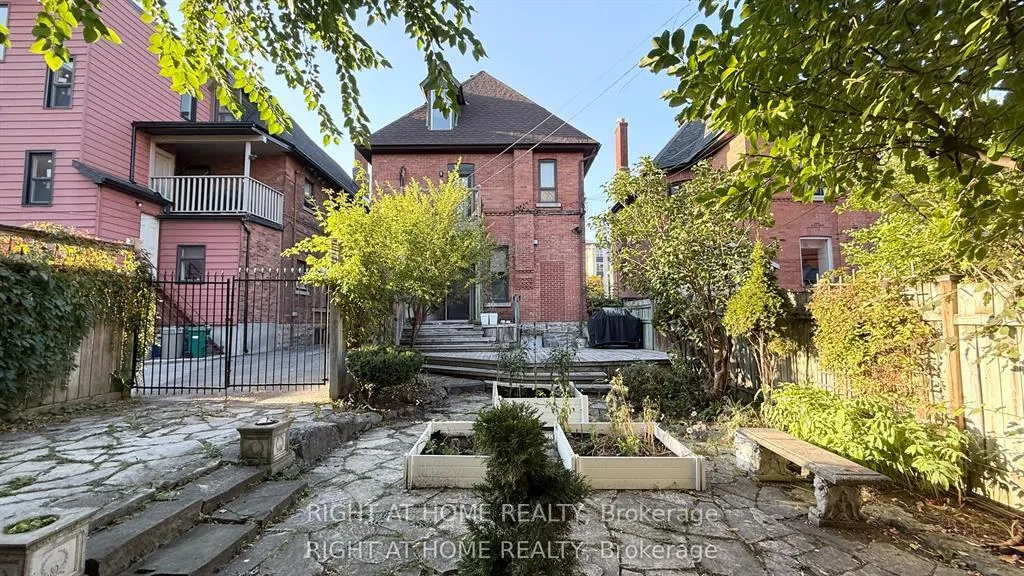 Photo 23 of 372 Lewis Street, Ottawa, Ottawa Centre — HOMEH