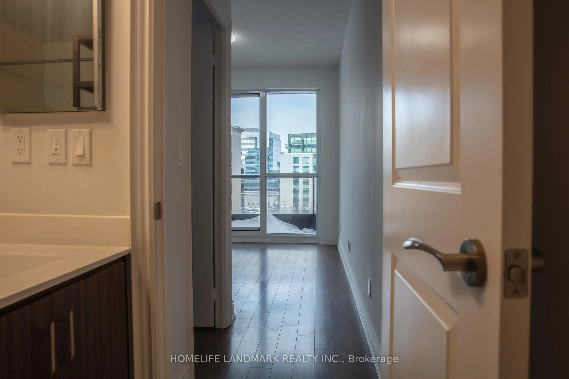 Photo 18 of Unit 716, 38 Cedarland Drive, Markham, Unionville — HOMEH