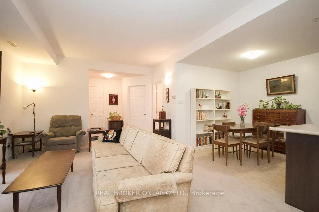 Photo 5 of Unit G, 101 Artesa Private, Ottawa, Kanata - Emerald Meadows/Trailwest — HOMEH
