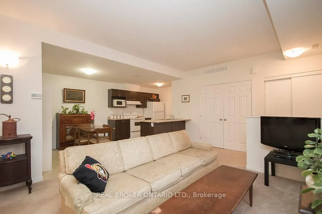 Photo 9 of Unit G, 101 Artesa Private, Ottawa, Kanata - Emerald Meadows/Trailwest — HOMEH