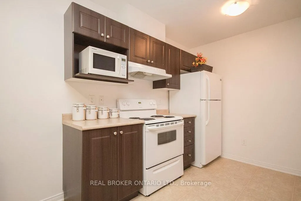 Photo 16 of Unit G, 101 Artesa Private, Ottawa, Kanata - Emerald Meadows/Trailwest — HOMEH