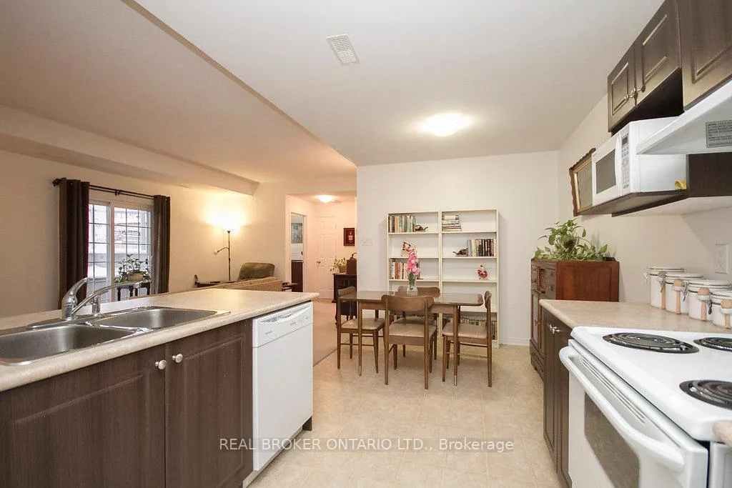 Photo 17 of Unit G, 101 Artesa Private, Ottawa, Kanata - Emerald Meadows/Trailwest — HOMEH