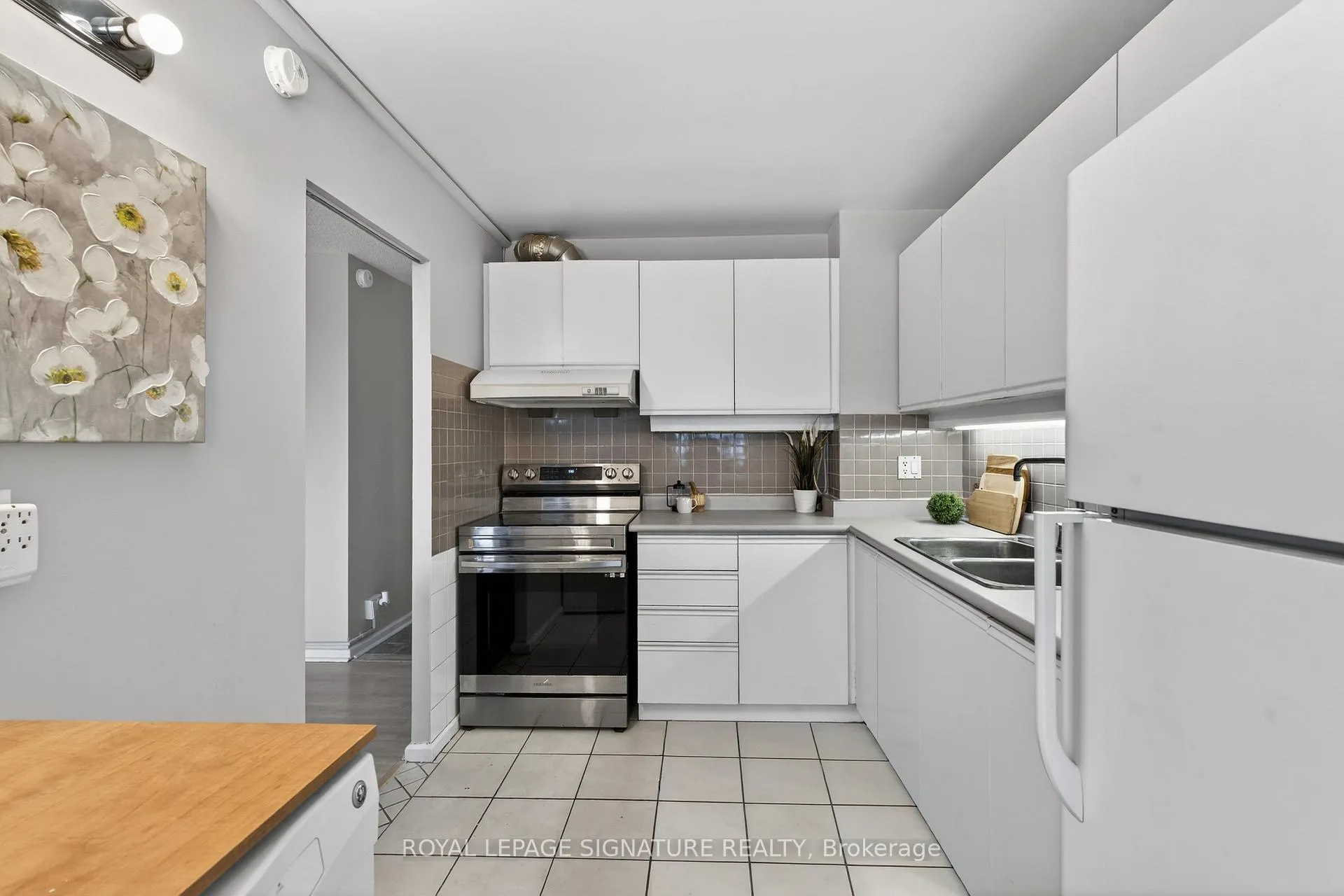 Photo 14 of Unit 1202, 725 Don Mills Road, Toronto, Flemingdon Park — HOMEH