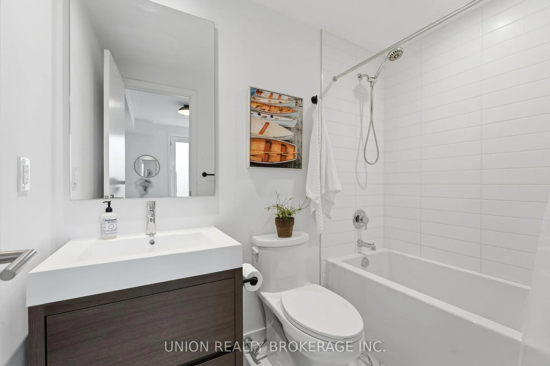 Photo 36 of 3 Vince Avenue, Toronto, Woodbine Corridor — HOMEH