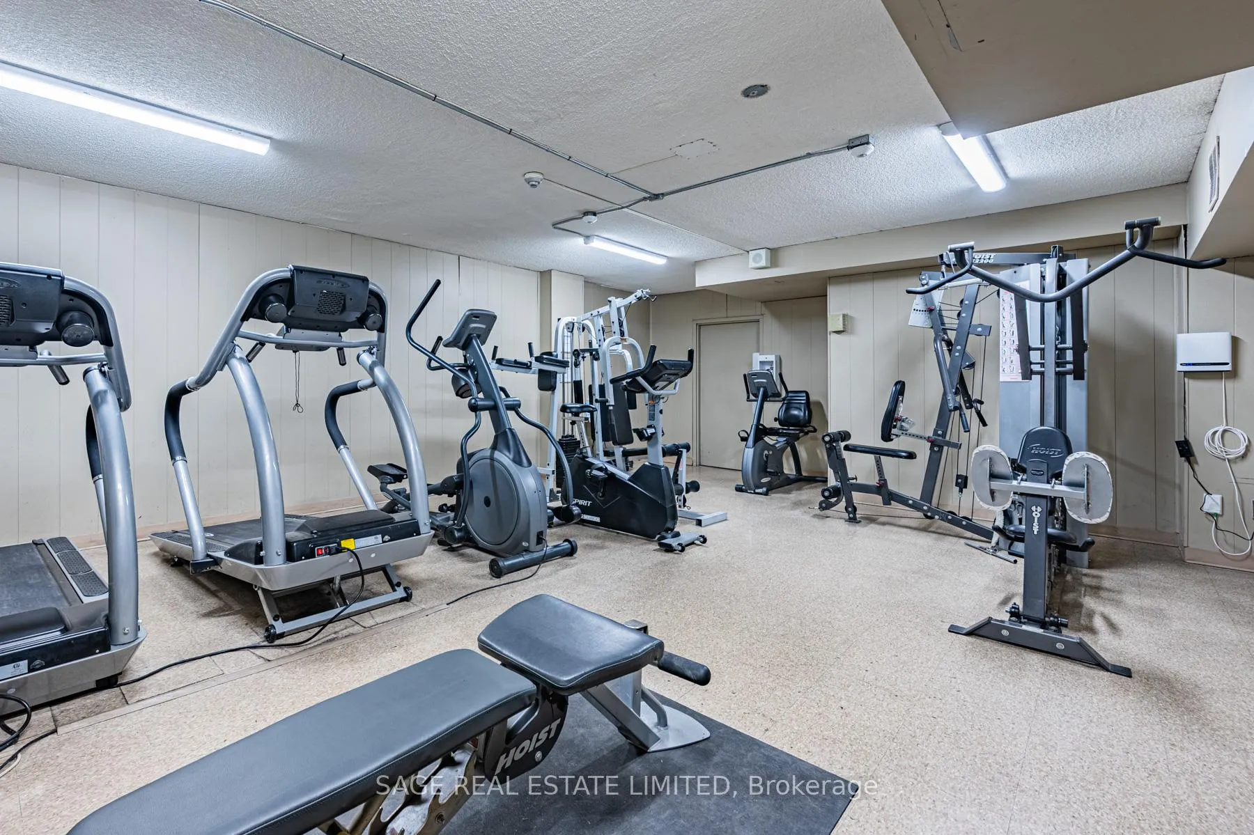 Photo 30 of Unit 802, 975 Warwick Court, Burlington, LaSalle — HOMEH