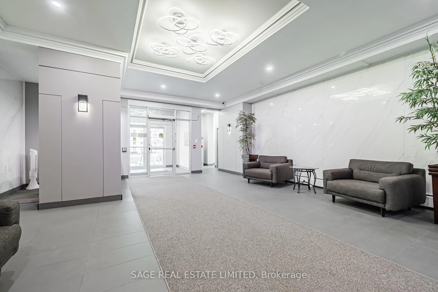 Photo 36 of Unit 802, 975 Warwick Court, Burlington, LaSalle — HOMEH