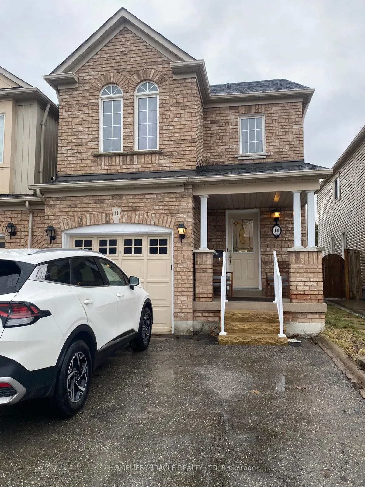 Photo 1 of 11 Robideau Place, Whitby, Pringle Creek — HOMEH