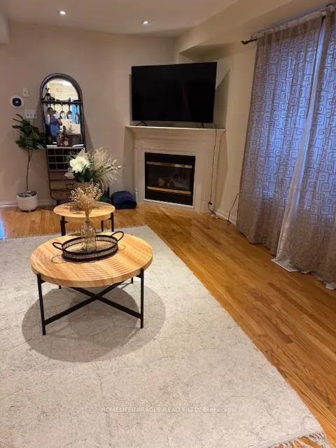 Photo 7 of 11 Robideau Place, Whitby, Pringle Creek — HOMEH