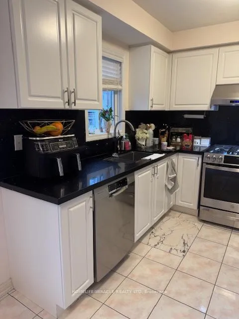 Photo 10 of 11 Robideau Place, Whitby, Pringle Creek — HOMEH