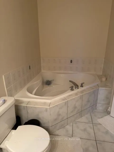 Photo 23 of 11 Robideau Place, Whitby, Pringle Creek — HOMEH