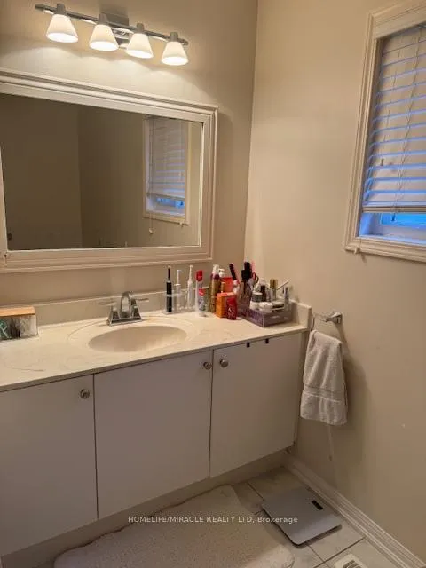 Photo 24 of 11 Robideau Place, Whitby, Pringle Creek — HOMEH