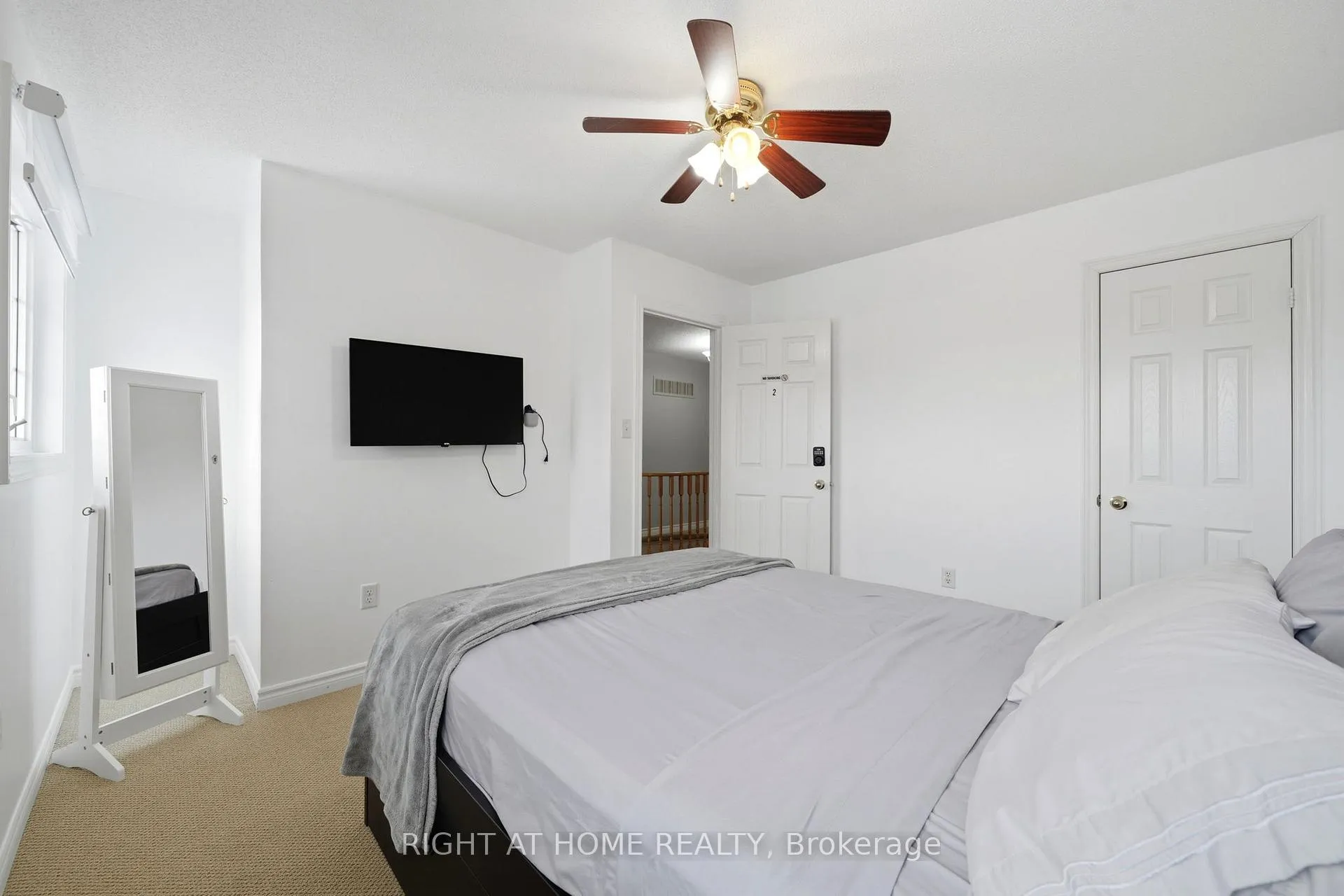 Photo 25 of 68 Kraus Road, Barrie, Edgehill Drive — HOMEH
