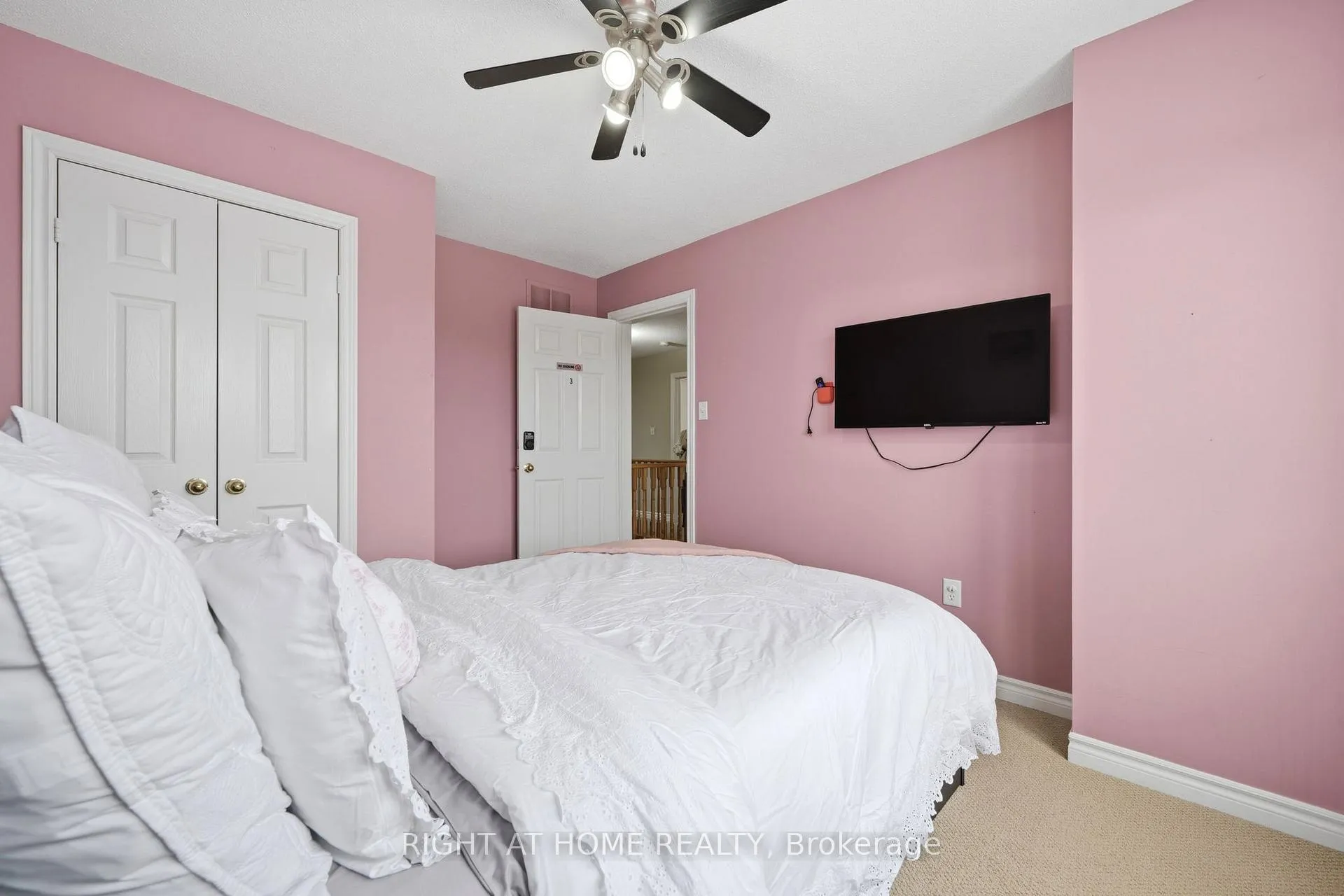 Photo 27 of 68 Kraus Road, Barrie, Edgehill Drive — HOMEH
