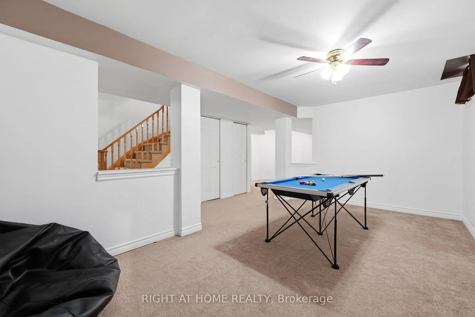 Photo 34 of 68 Kraus Road, Barrie, Edgehill Drive — HOMEH
