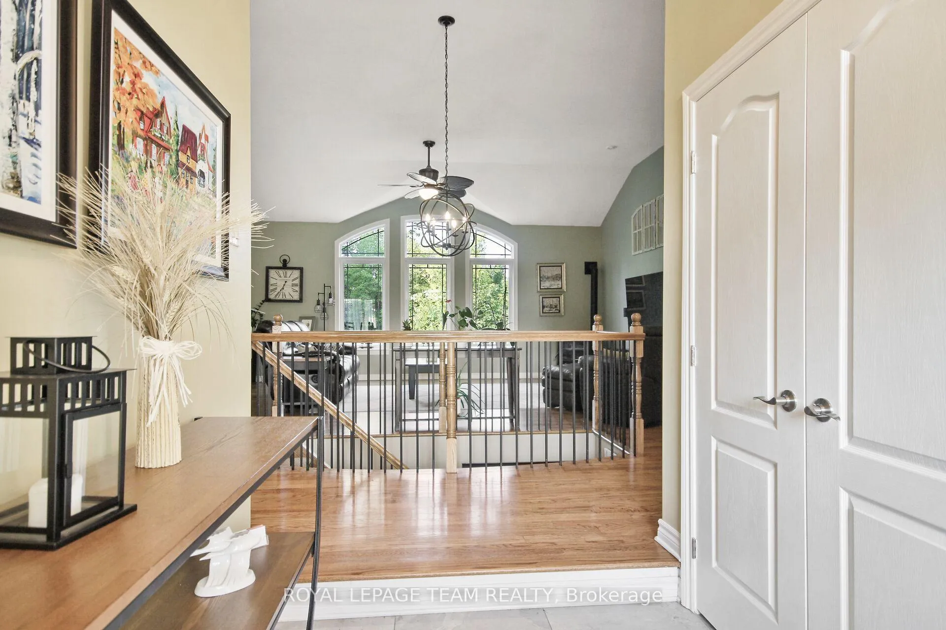 Photo 4 of 2539 Kearns Way, Ottawa, Osgoode Twp North of Reg Rd 6 — HOMEH