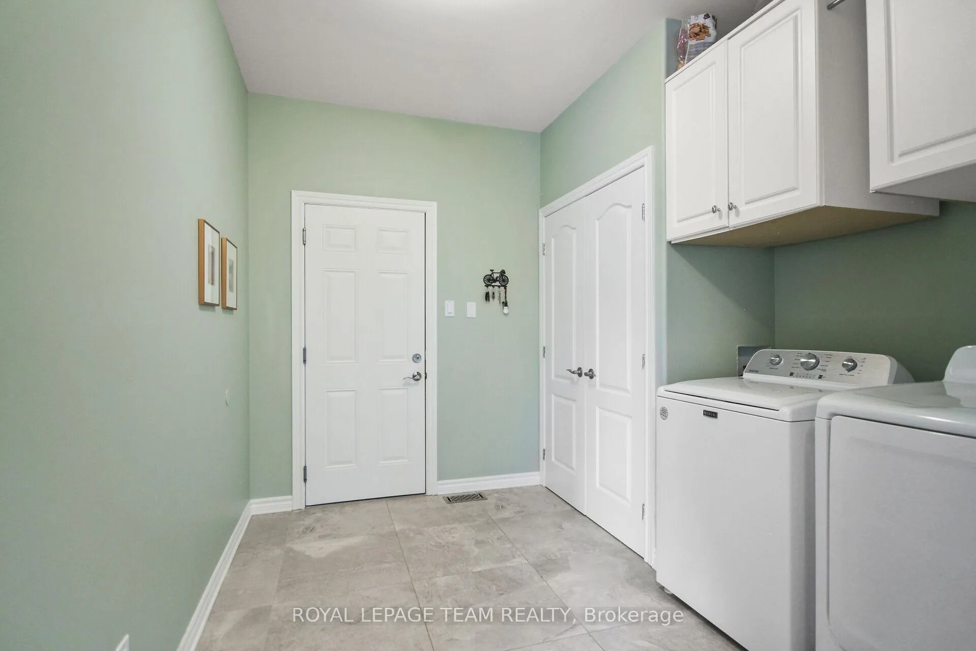Photo 31 of 2539 Kearns Way, Ottawa, Osgoode Twp North of Reg Rd 6 — HOMEH