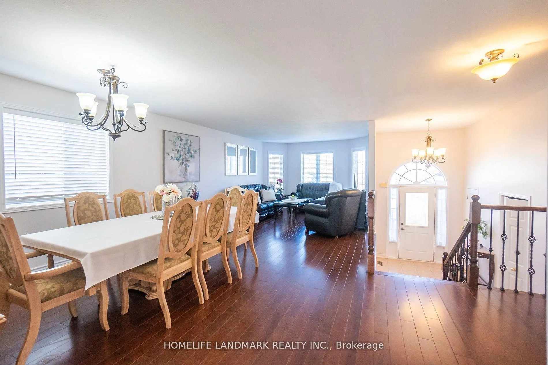 Photo 5 of 4498 Garden Gate Terrace, Lincoln, Beamsville — HOMEH