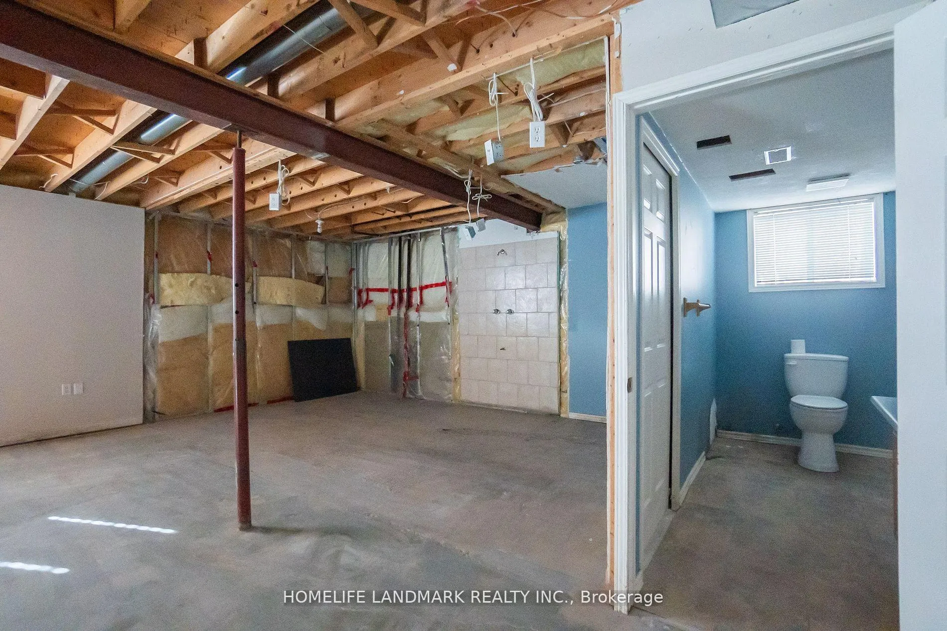 Photo 20 of 4498 Garden Gate Terrace, Lincoln, Beamsville — HOMEH
