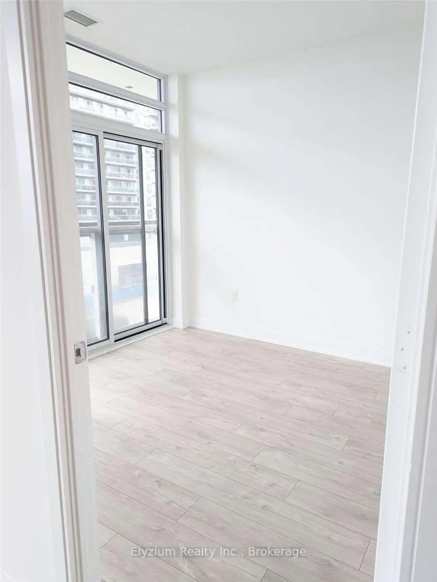 Photo 6 of Unit 509, 65 Annie Craig Drive, Etobicoke, Mimico — HOMEH