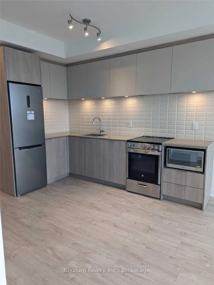 Photo 10 of Unit 509, 65 Annie Craig Drive, Etobicoke, Mimico — HOMEH