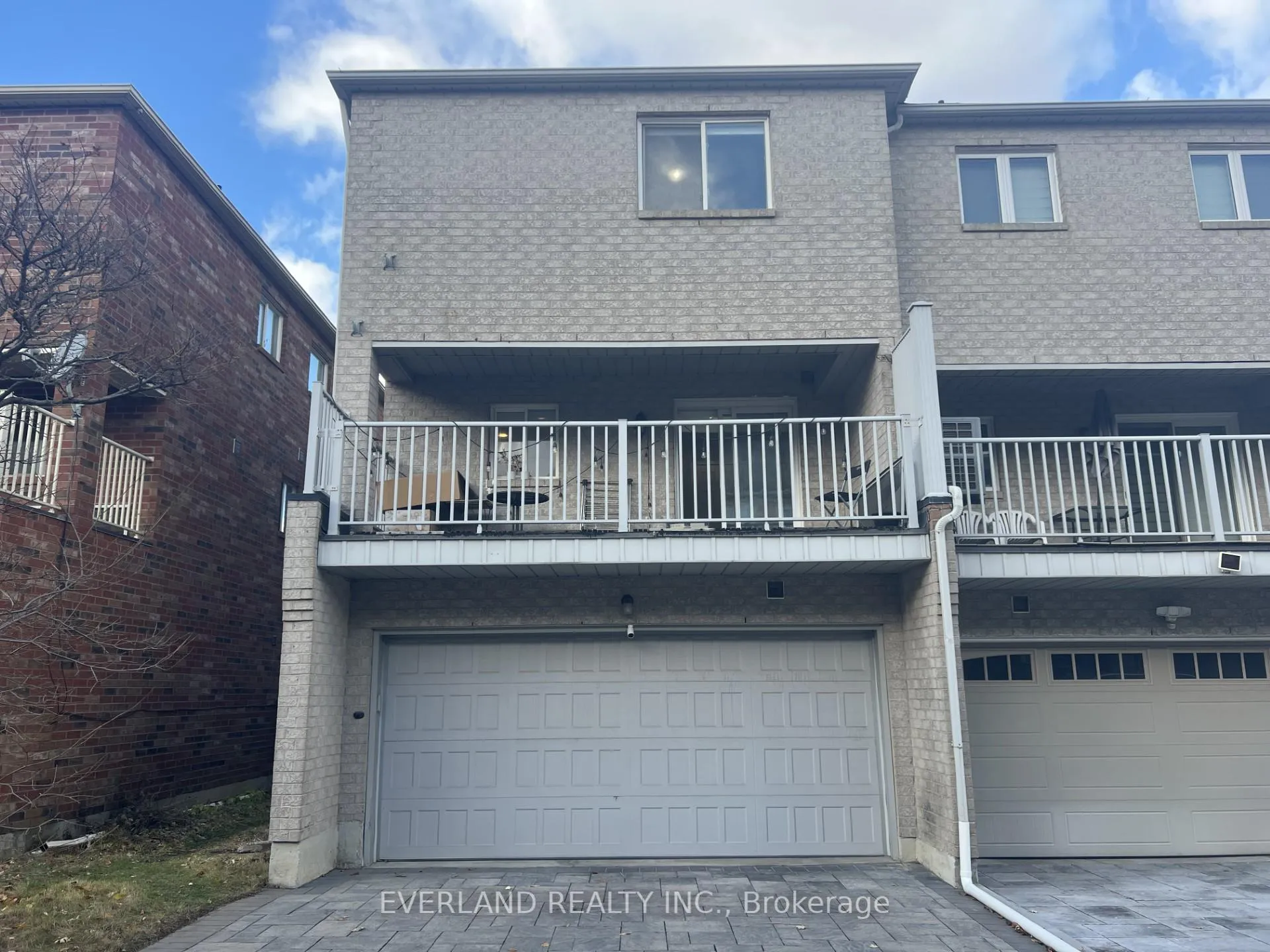 Photo 13 of 15 Orchid Road, Markham, Commerce Valley — HOMEH