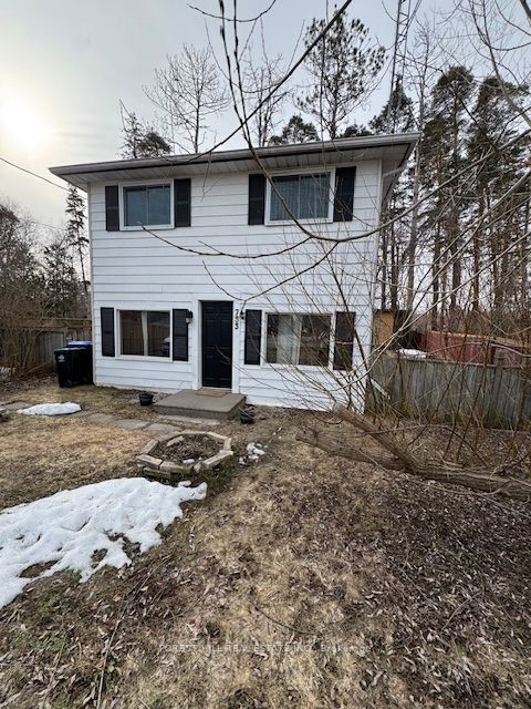 Photo 2 of 733 Park Road, Innisfil, Alcona — HOMEH