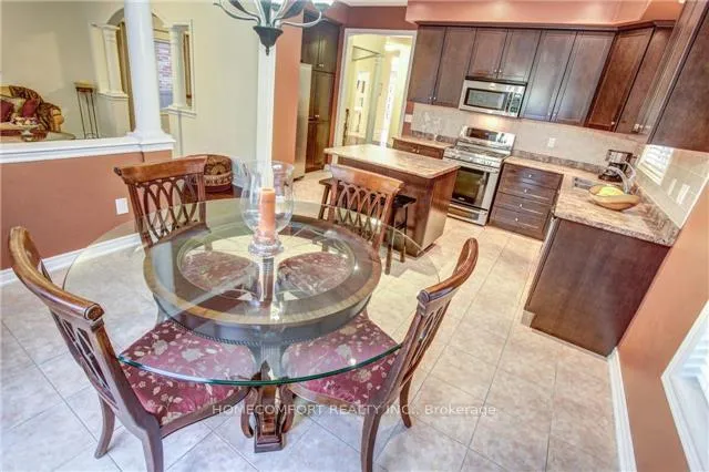 Photo 3 of 89 Coral Acres Drive, Vaughan, Patterson — HOMEH
