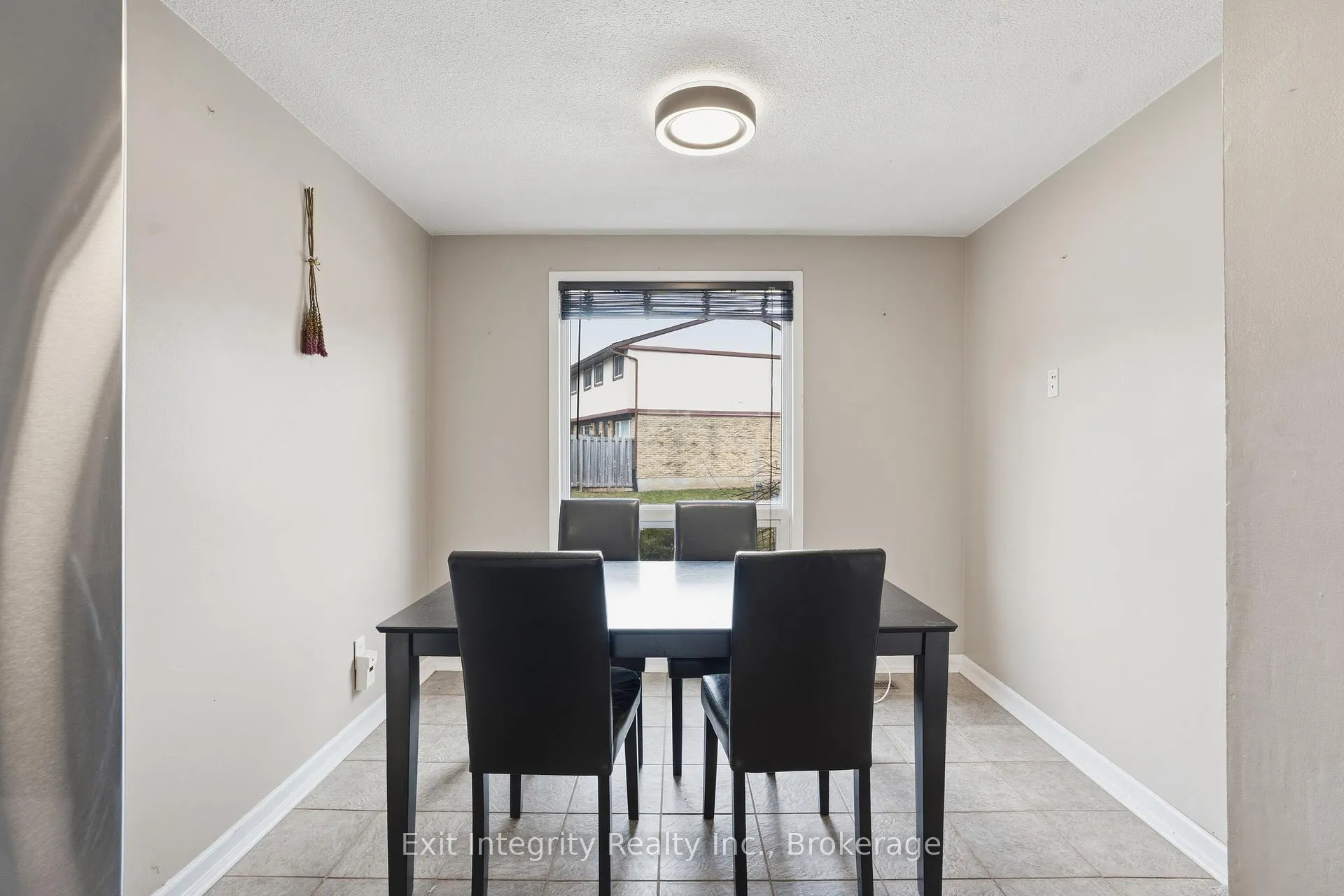 Photo 14 of Unit 33, 210 Glamis Road, Cambridge — HOMEH
