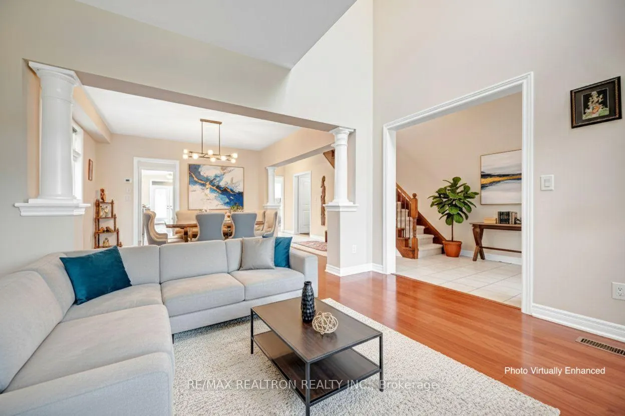 Photo 5 of 71 Glengordon Crescent, Markham, Angus Glen — HOMEH