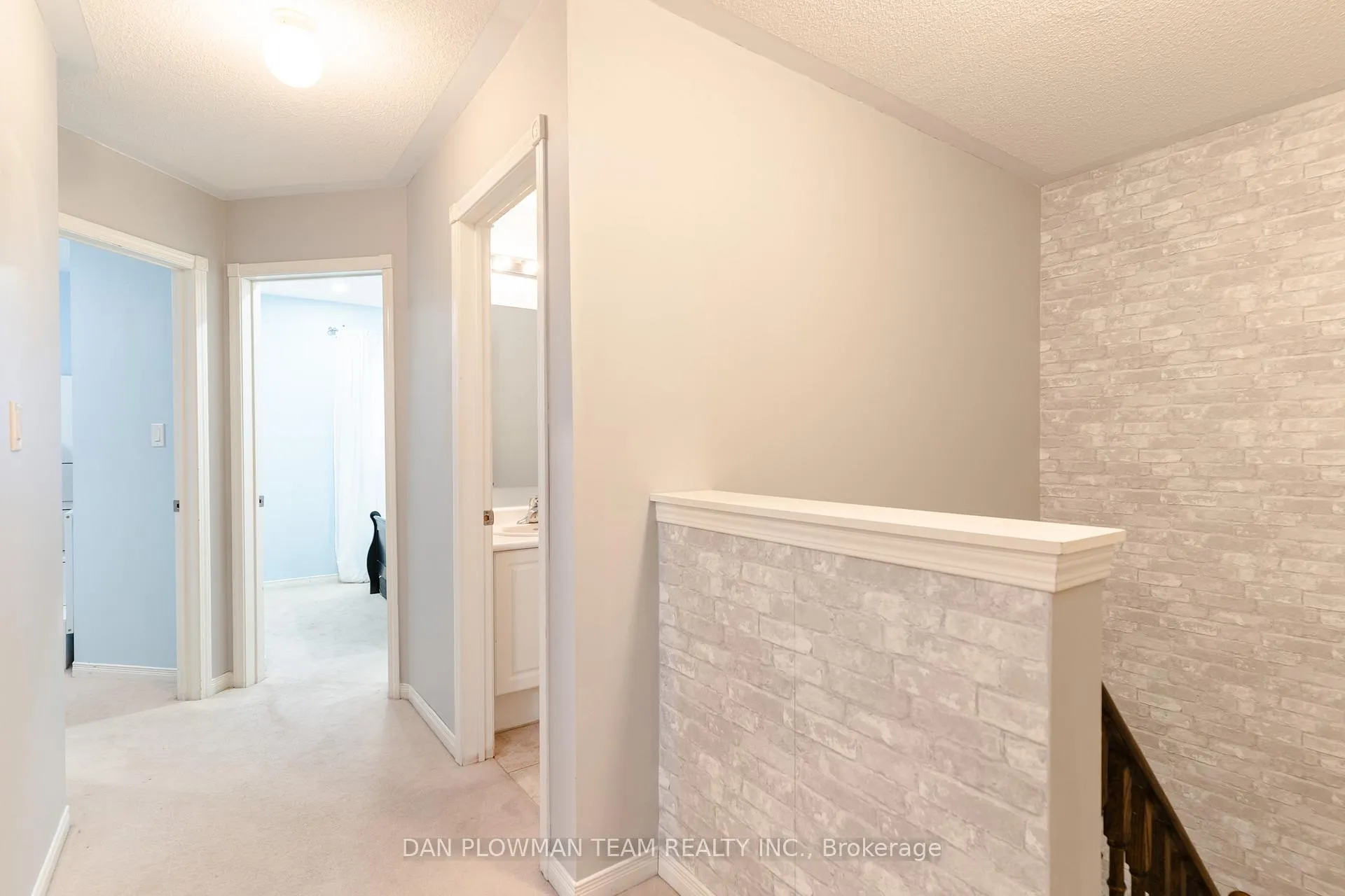 Photo 18 of 1203 Meath Drive, Oshawa, Pinecrest — HOMEH