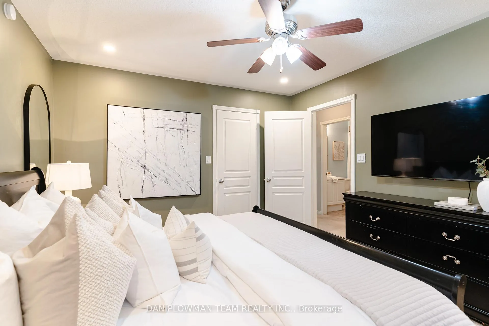 Photo 21 of 1203 Meath Drive, Oshawa, Pinecrest — HOMEH