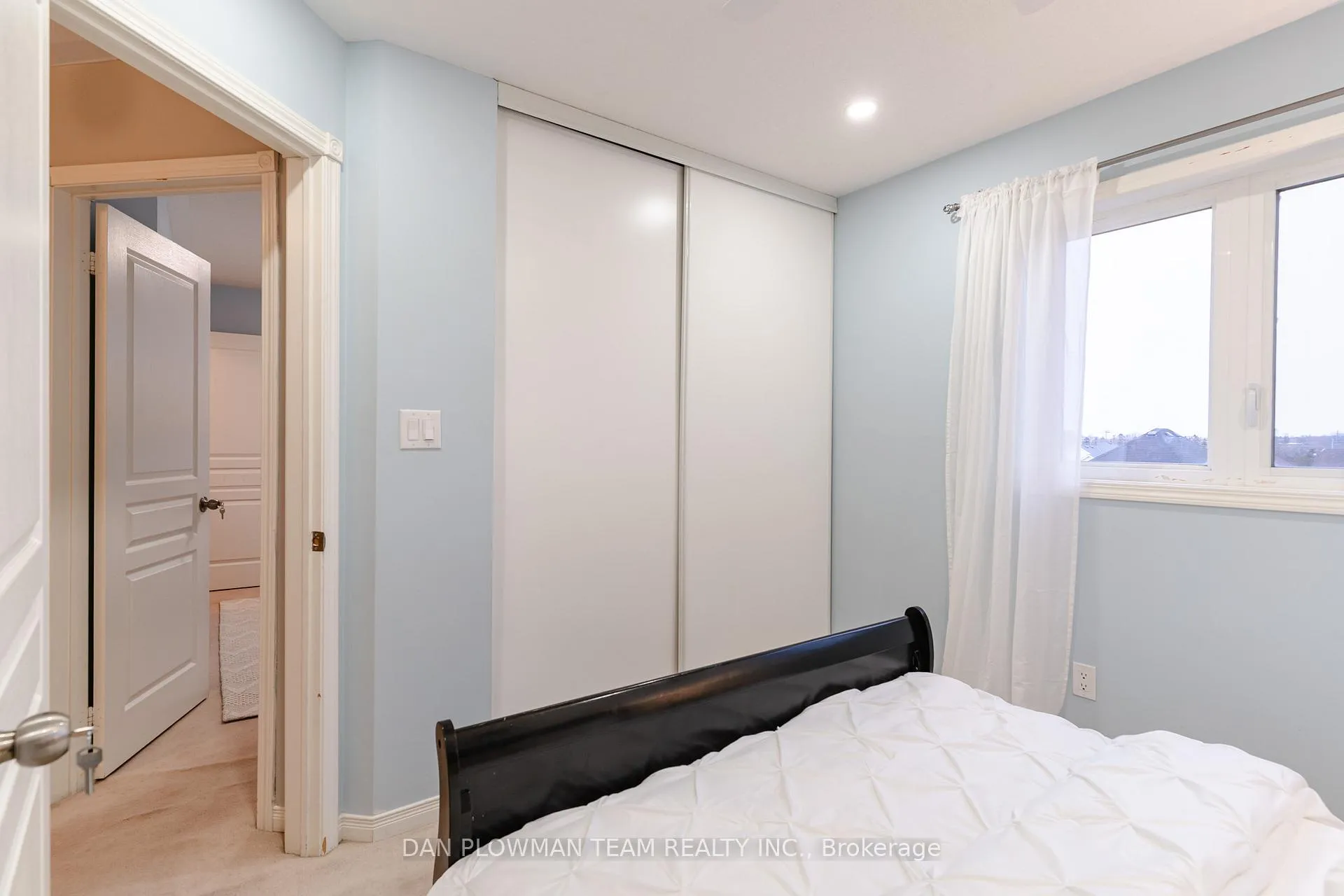 Photo 25 of 1203 Meath Drive, Oshawa, Pinecrest — HOMEH