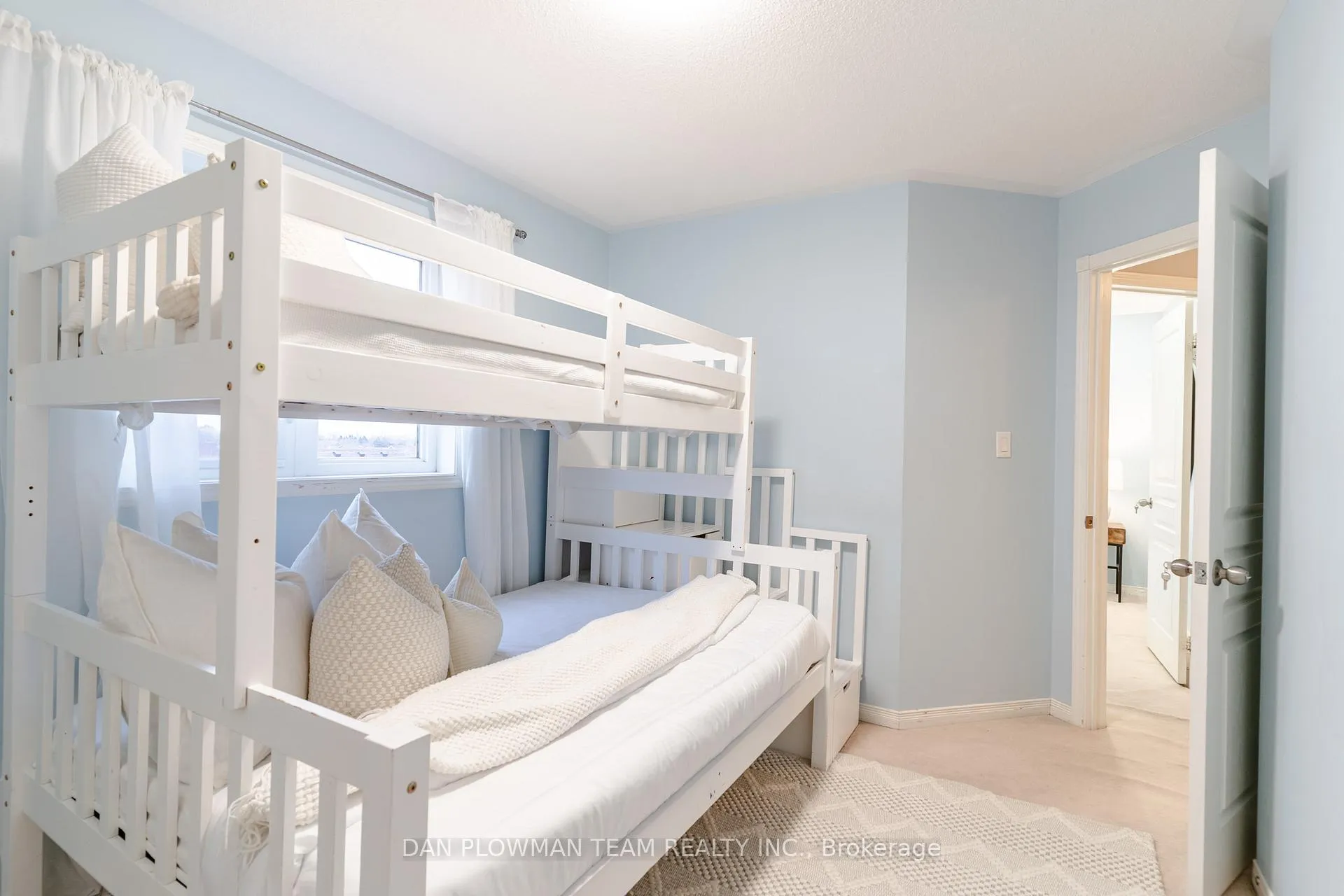 Photo 27 of 1203 Meath Drive, Oshawa, Pinecrest — HOMEH