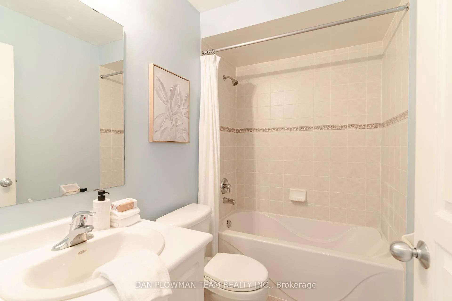 Photo 28 of 1203 Meath Drive, Oshawa, Pinecrest — HOMEH