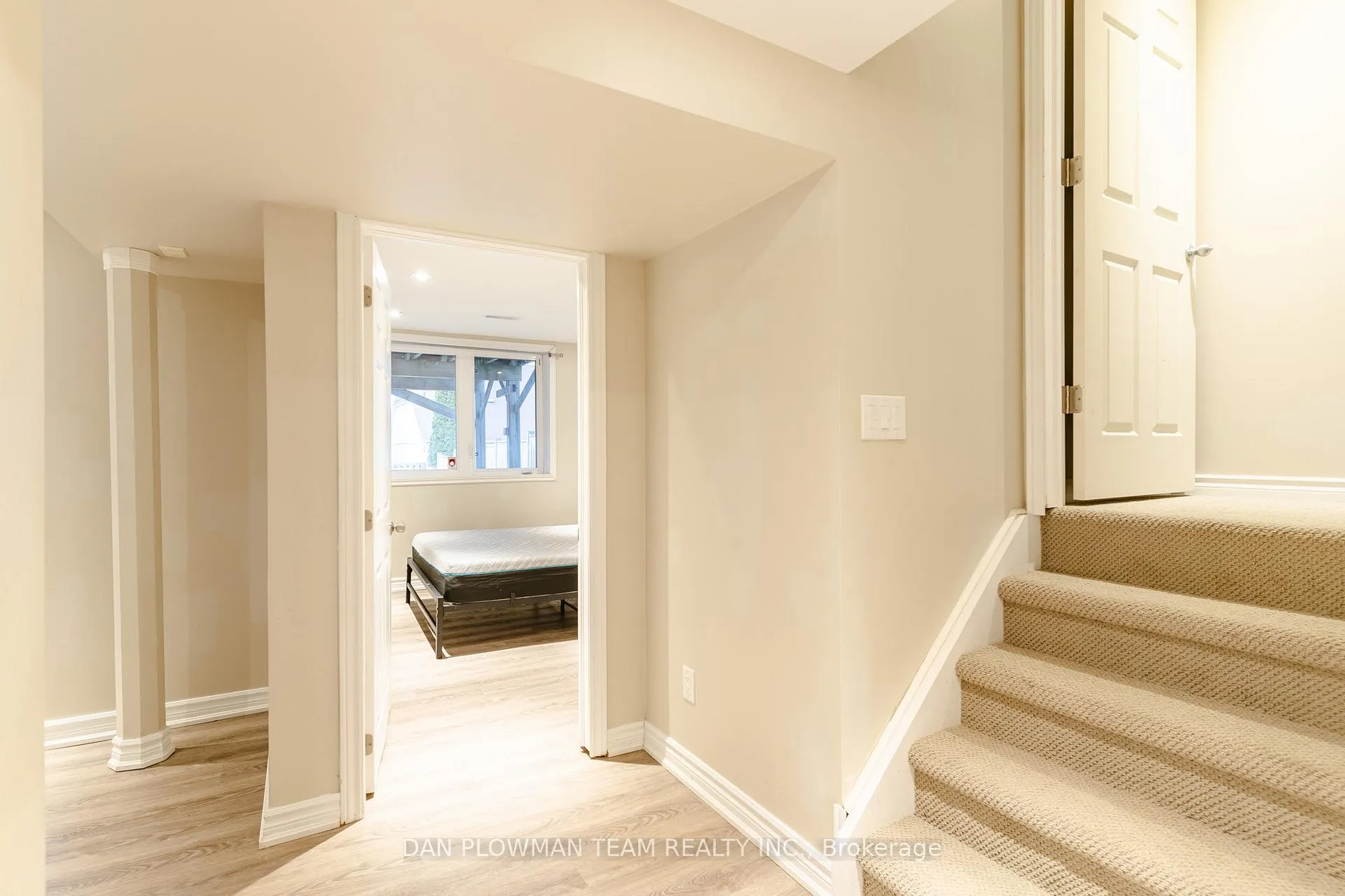 Photo 29 of 1203 Meath Drive, Oshawa, Pinecrest — HOMEH